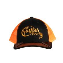 Load image into Gallery viewer, Tournament Series Gold Snapback Hat
