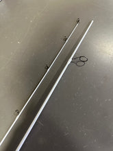 Load image into Gallery viewer, Spinning ULTRALIGHT CAP White Lightning Rod
